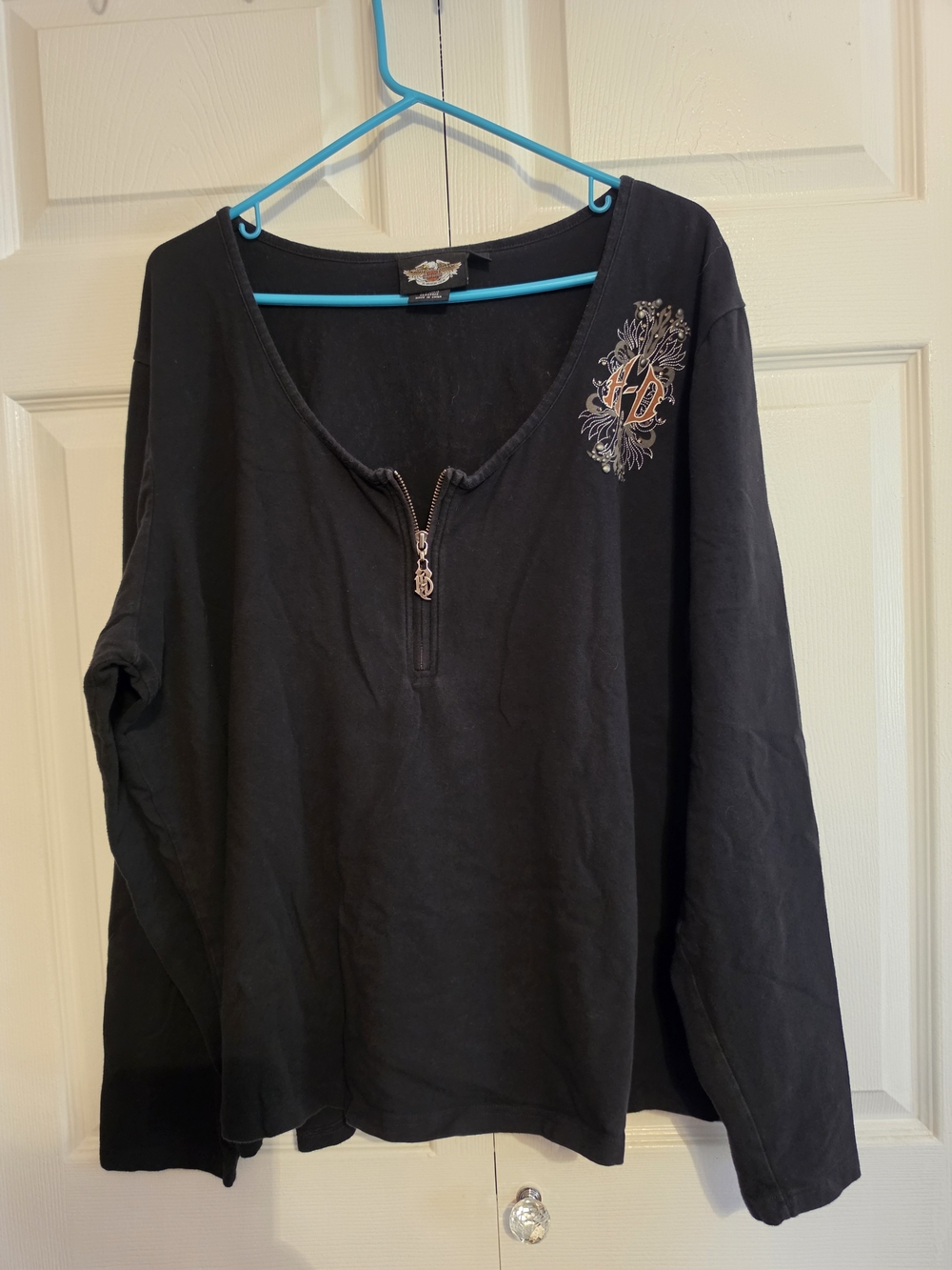 Harley-Davidson Women’s Black Long-Sleeve Zip Pullover